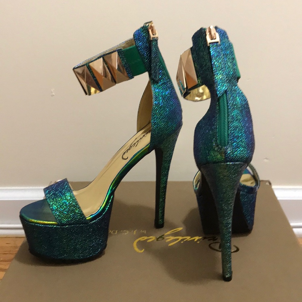 Sandal heel
